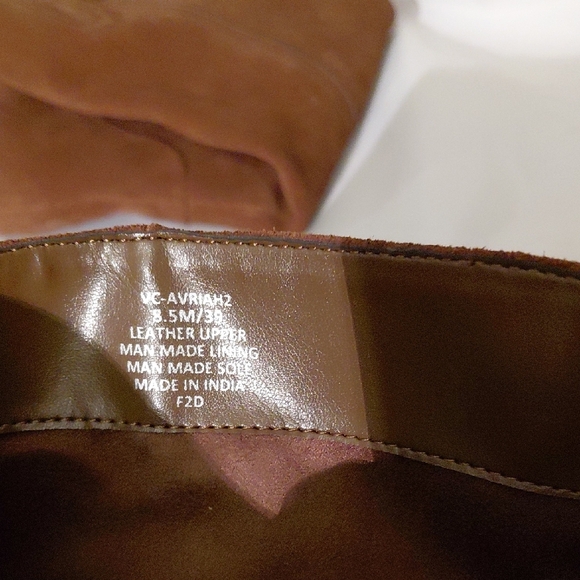 Vince Camuto Rich Brown Suede Heeled Boots Size 8.5 - Picture 5 of 6